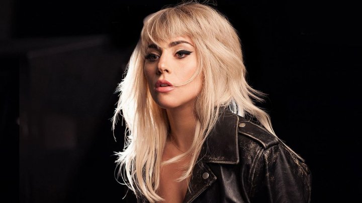 Lady Gaga s-a logodit! De data aceasta cu impresarul său Christian Carino