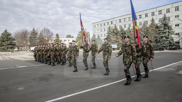 Acestia sunt militarii care vor reprezenta Moldova la parada militara de ziua nationala a romaniei pe 1 decembrie (FOTOREPORT)