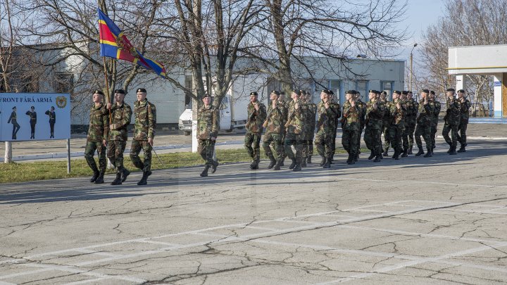 Acestia sunt militarii care vor reprezenta Moldova la parada militara de ziua nationala a romaniei pe 1 decembrie (FOTOREPORT)