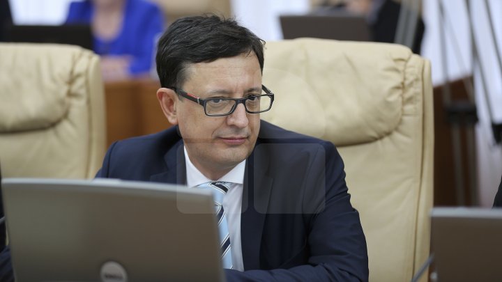 Ministrul Finanţelor, invitat special la Fabrika. Vezi cele mai importante declarații