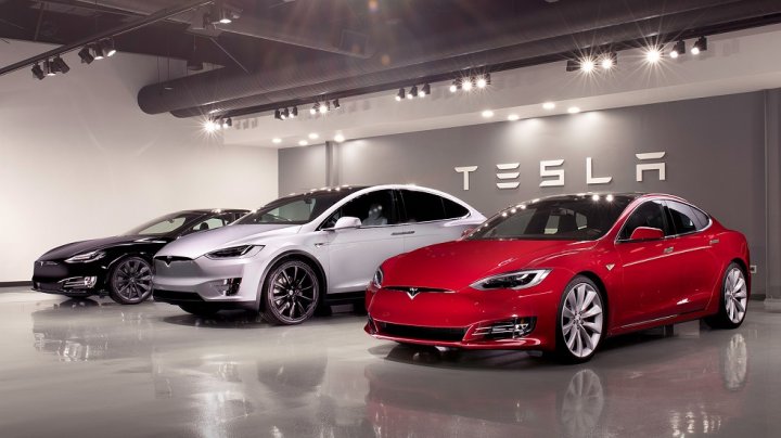 90% dintre mașinile Tesla ieșite de pe linia de asamblare au nevoie de reparații