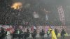 Incidente cu zeci de răniți la derby-ul Serbiei dintre Partizan şi Ţrvena Zvezda