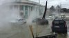 POTOP pe strada Vadul lui Vodă din Capitală! A crăpat o ţeavă de apă caldă (VIDEO)