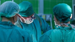 O femeie de 69 de ani, diagnosticată cu o infecţie gravă, salvată din ghearele morții de medicii din Moldova