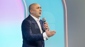 NOI DETALII despre starea de sănătate a cântăreţului Marcel Pavel, diagnosticat cu COVID-19