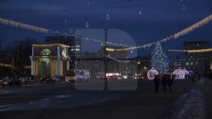 Gata cu sărbătorile de iarnă! Bugetarii şi studenţii revin la muncă şi studii