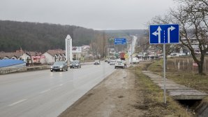 ATENȚIE ȘOFERI! Un semafor nou a fost instalat pe şoseaua Balcani, intersecţie cu orașul Durleşti şi satul Dumbrava