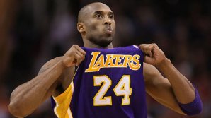 Echipa Los Angeles Lakers a retras tricourile cu numerele 8 și 24, purtate de Kobe Bryant 