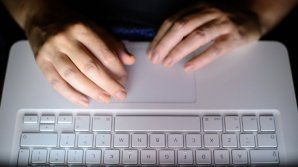 Un bărbat a fost condamnat la zece ani de închisoare pentru "viol online"