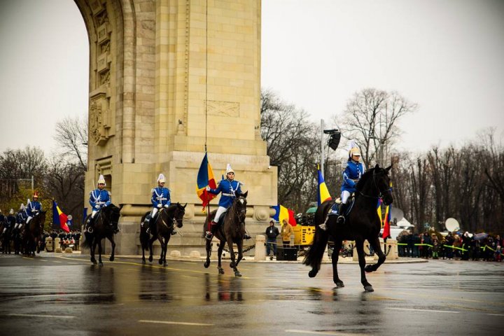 GALERIE FOTO. Cum s-a văzut parada militara de la București de Ziua Națională a României