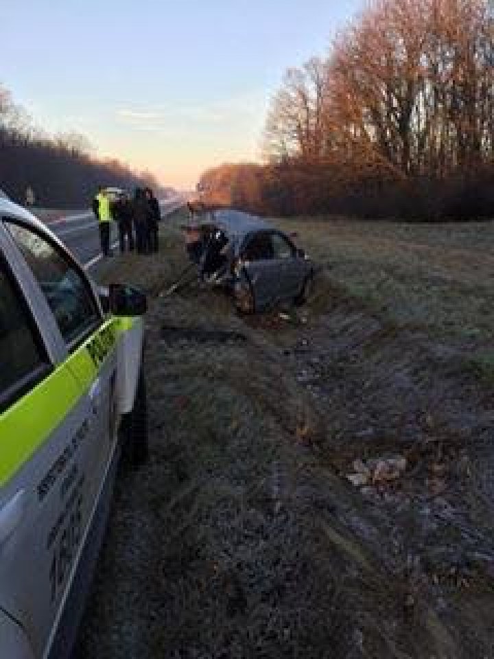 Un cuplu şi-a pierdut viaţa într-un grav accident produs pe traseul Chişinău-Leuşeni (FOTO)