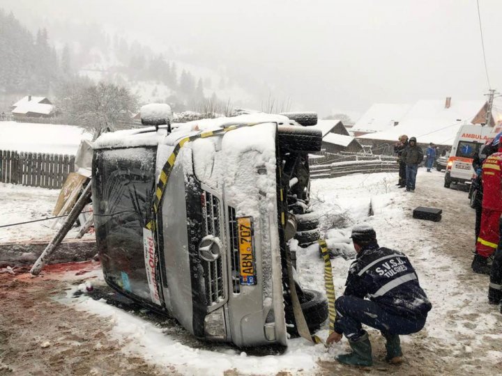 Cine sunt persoanele care şi-au pierdut viaţa în accidentul din România. Reacţia companiei de transport