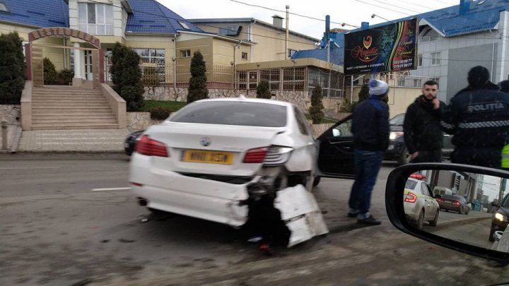 ACCIDENT GRAV pe strada Calea Orheiului. Poliţia, la faţa locului. În zonă s-au format ambuteiaje (FOTO)