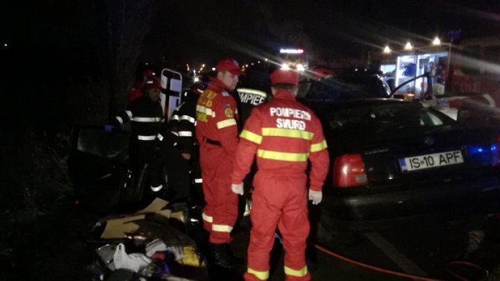 ACCIDENT GRAV LA IAŞI. Şase persoane rănite, după ce un autoturism marca Volkswagen a intrat pe contrasens