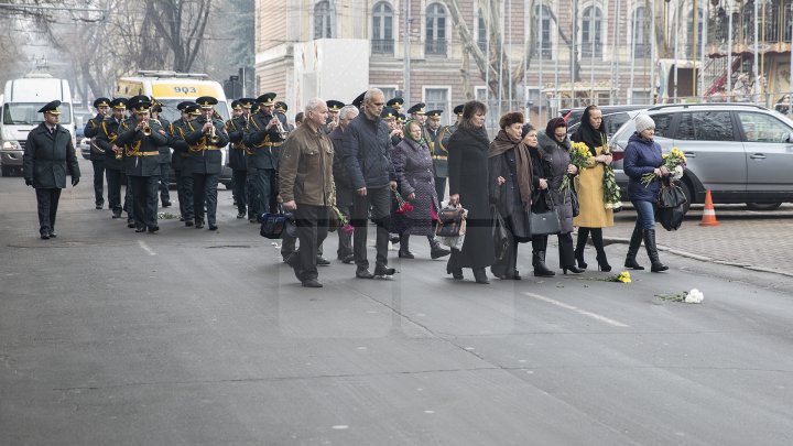 DOLIU în lumea dansului. Conducătorul Ansamblului Joc, Vladimir Curbet va fi petrecut pe ultimul drum