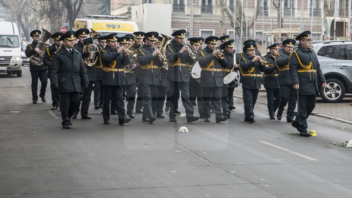 DOLIU în lumea dansului. Conducătorul Ansamblului Joc, Vladimir Curbet va fi petrecut pe ultimul drum