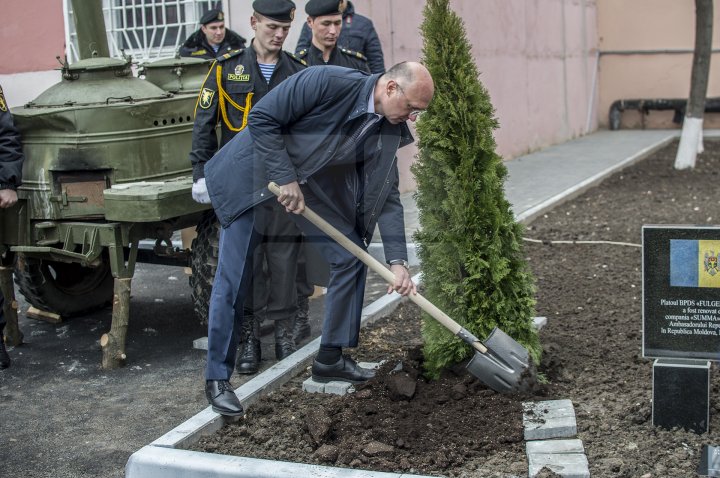 Brigada de poliţie cu destinaţie specială "Fulger" a marcat 26 de ani de la fondare (FOTOREPORT)