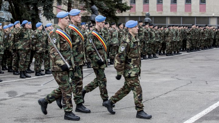 Al optulea contigent de militari moldoveni pleacă în Kosovo. Pavel Filip: E un motiv de mândrie pentru întreaga noastră societate (FOTO)