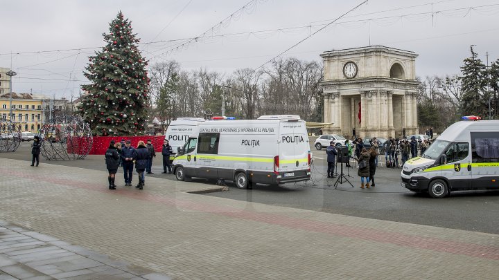 MĂSURI SPORITE DE SĂRBĂTORI. Trei mii de poliţişti vor asigura ordinea publică