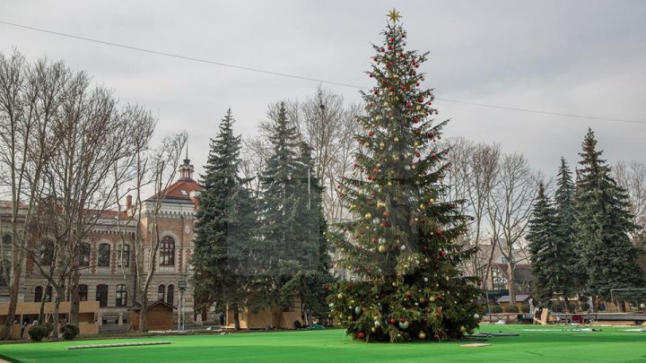 METEO 15 decembrie: Cer variabil, fără precipitaţii şi maxime generoase. În weekend VREMEA SE SCHIMBĂ RADICAL