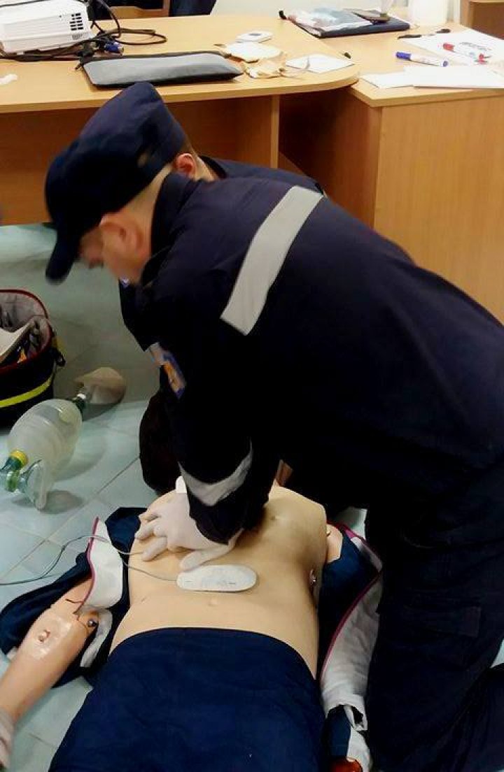 13 pompieri au devenit paramedici SMURD cu acte în regulă. Unde vor activa (VIDEO)