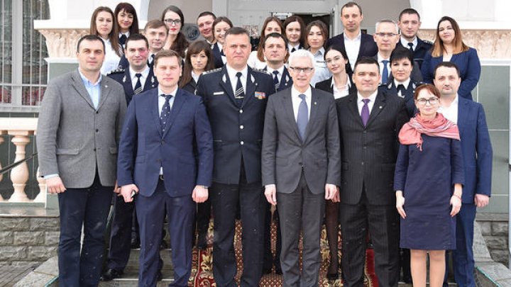 Jurgen Stock, în vizită la Chişinău. Şeful Interpolului a avut o întrevedere cu premierul Pavel Filip