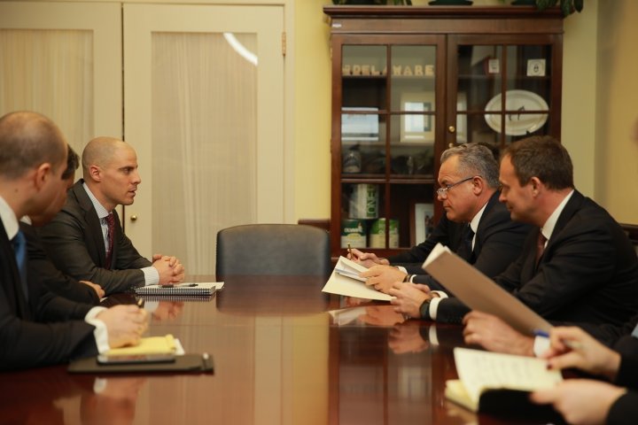 Vlad Plahotniuc și-a început vizita în SUA. Liderul democraţilor a discutat despre realizările si provocările guvernării de la Chișinău