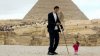 Cel mai înalt bărbat din lume şi cea mai mică femeie şi-au dat întâlnire în Egipt. Ce au făcut cei doi 