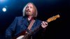 Cântăreţul american Tom Petty a murit din cauza unei supradoze de medicamente