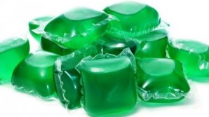 Viaţa adolescenţilor pusă în pericol de un nou joc. Este viral pe internet. La ce se provoacă reciproc tinerii