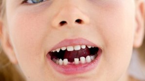 STUDIU: Dinţii căzuţi de la copii, comori de aur. Motivul pentru care să nu-i arunci