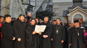 Cum este sărbătorit Crăciunul pe stil vechi de creştinii din întreaga lume