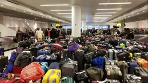 Haos în New York. Mii de pasageri sunt blocaţi pe aeroportul JFK din cauza condiţiilor meteo dificile