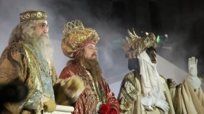PARADĂ DE EPIFANIE LA MADRID. Ceremonia marchează povestea celor trei magi