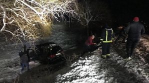 DEMNI DE LAUDĂ! Câţiva tineri AU UIMIT ÎNTREAGA ŢARĂ. Ce au făcut în această noapte pe traseele naţionale (IMAGINI CARE NU AU NEVOIE DE COMENTARII)