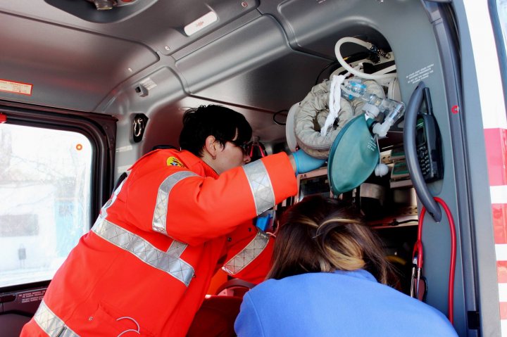 Intervenţie SMURD la Chişinău. Un bărbat, transportat de urgenţă la Bucureşti 