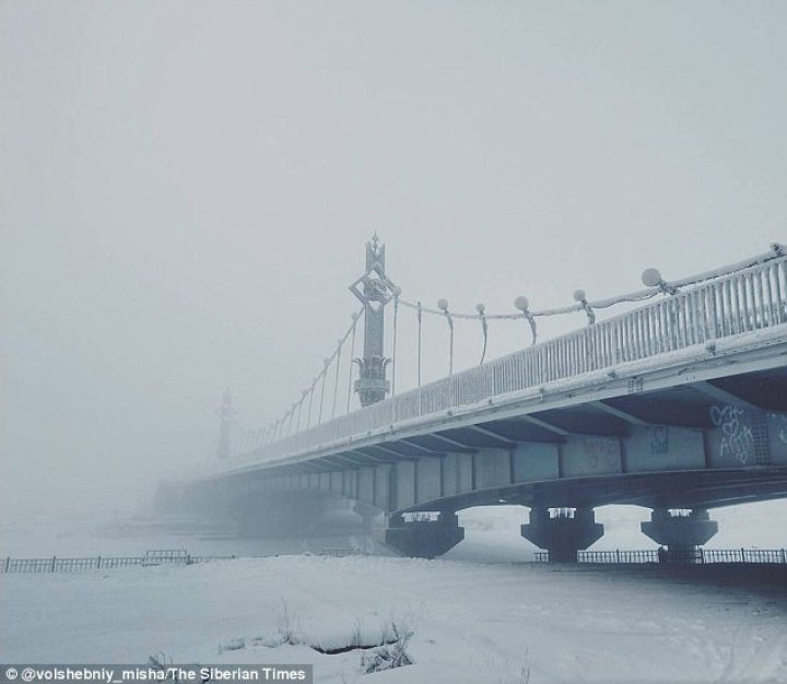 INCREDIBIL! În oraşul Oymyakon din Siberia a fost înregistată o temperatură de minus 62 de grade Celsius (FOTO)