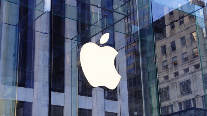 UE: Apple trebuie să plătească Irlandei impozitele restante de 13 miliarde de dolari