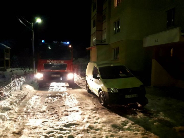 Operaţiune IGSU: Şoferii, AVERTIZAŢI să nu blocheze accesul pompierilor în cazul situaţiilor de urgenţă (FOTO)