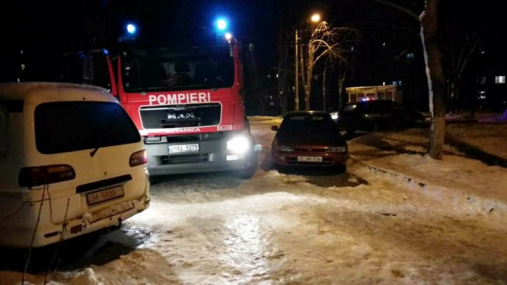 Operaţiune IGSU: Şoferii, AVERTIZAŢI să nu blocheze accesul pompierilor în cazul situaţiilor de urgenţă (FOTO)