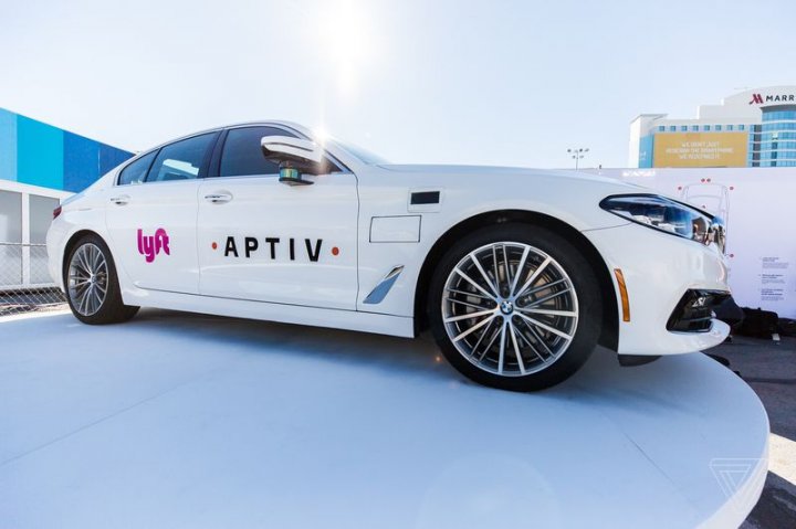 Prototipul unui taximetru autonom, prezentat la Las Vegas (FOTO/VIDEO)