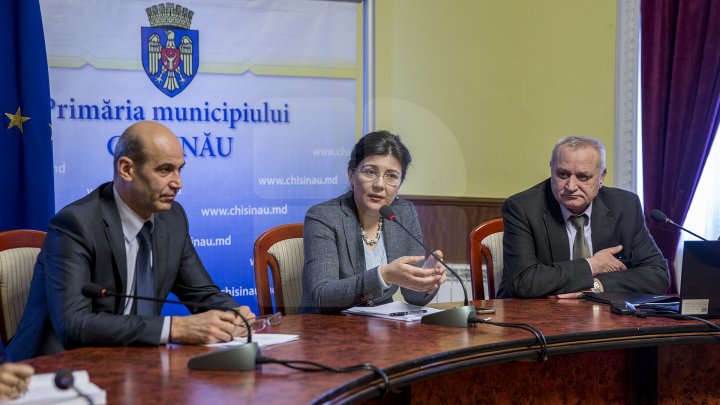 MORMANE DE ZĂPADĂ. Şefii de la Piaţa Centrală şi Spaţii Verzi, MUSTRAŢI PUBLIC de primarul Silvia Radu: VIN CU UN AVERTISMENT DUR 