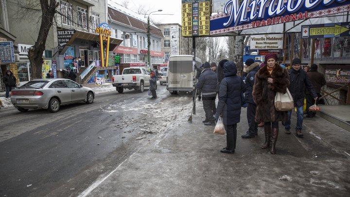 MORMANE DE ZĂPADĂ. Şefii de la Piaţa Centrală şi Spaţii Verzi, MUSTRAŢI PUBLIC de primarul Silvia Radu: VIN CU UN AVERTISMENT DUR 