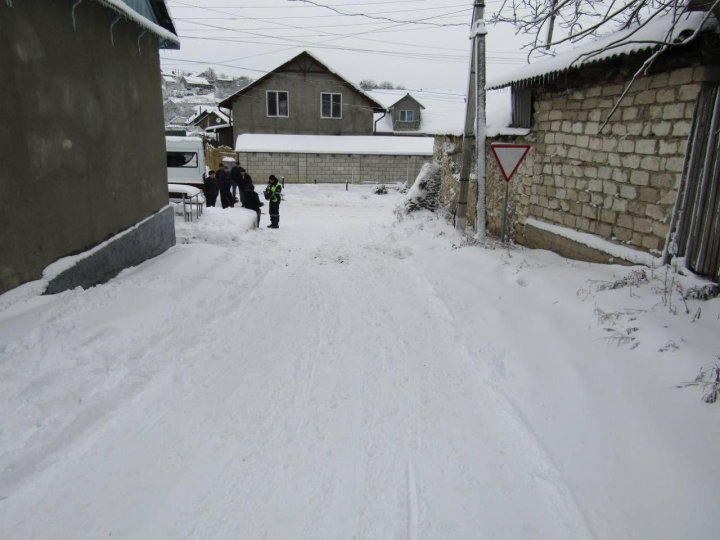 Prima ninsoare serioasă din această iarnă. Cum s-au descurcat autoritățile și cum se circulă (FOTO)