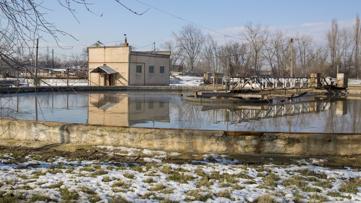 Veste bună pentru locuitorii Capitalei. Au început lucrările de reparație a Staţiei de Epurare a apelor reziduale (FOTOREPORT)