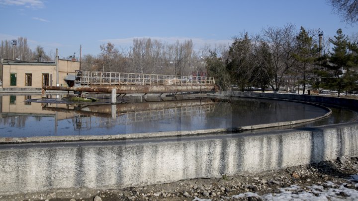 Veste bună pentru locuitorii Capitalei. Au început lucrările de reparație a Staţiei de Epurare a apelor reziduale (FOTOREPORT)