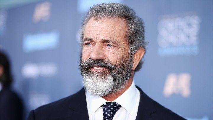 Mel Gibson, de nerecunoscut! Alături de cine a fost surprins celebrul actor 