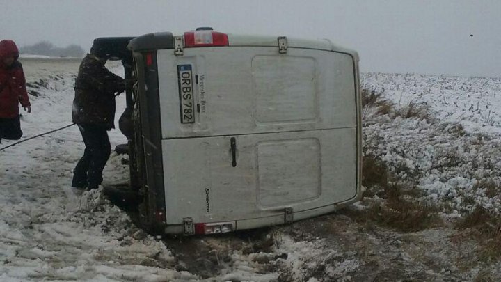 Prima ninsoare serioasă din această iarnă. Cum s-au descurcat autoritățile și cum se circulă (FOTO)