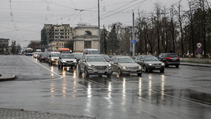 InfoTrafic: Flux majorat de transport în Capitală. Cum se circulă la această oră