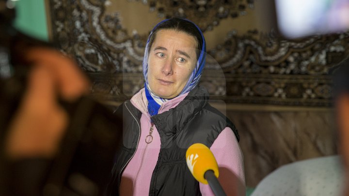 Daruri de peste ocean. 23 de familii defavorizate vor avea o masă de Crăciun plină cu bunătăți (FOTOREPORT)